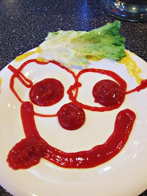 ketchup art, food, craft,seo, dota