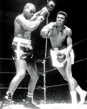 Inspirational, Muhammad Ali, Cassius Marcellus Clay Jr, gold medal, World Heavyweight Champion, float like a butterfly, sting like a bee, Photo, Poste