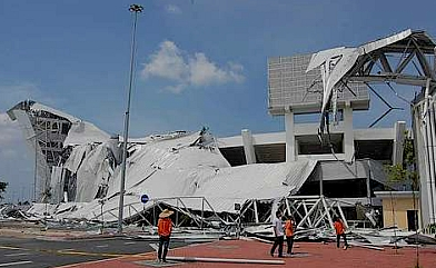real-reason-why-stadium-sultan-mizan-runtuh-collapsed-malaysia1