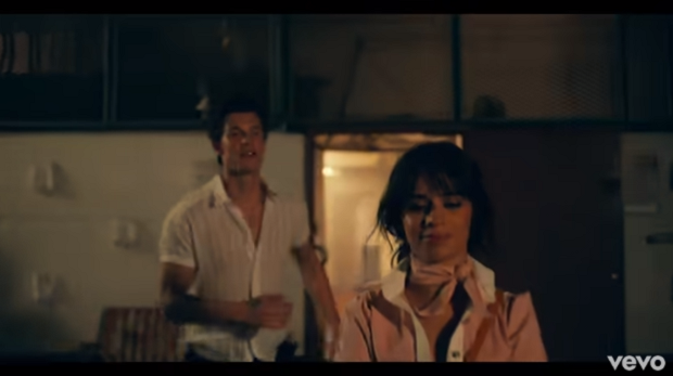 Shawn-Mendes-Camila-Cabello-Señorita-Official-Music-Video-Senorita-lyrics-seo-dota-pj