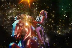Kylie-Minogue- Say-Something-Official-Video-MTV-Premiers-YouTube-viral-Oz